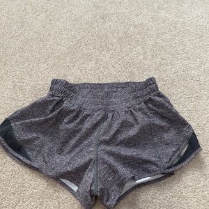 Hotty hot short 2.5”